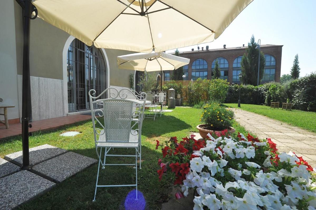 Homelink Poggibonsi - Sogno D'Oro ภายนอก รูปภาพ